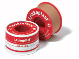 CEROTTO CHIRURGICO PER FISSAGGIO MEDICAZIONI IN ROCCHETTO LEUKOPLAST SUPPORTO VISCOSA COLOR PELLE MASSA ADESIVA CAUCCIU’OSSIDO DI ZINCO 2,5X500CM
